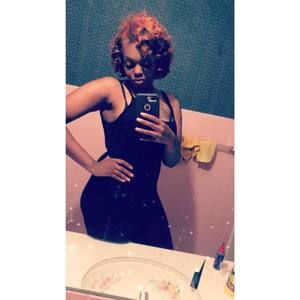 Meet your Posher, Tiffany